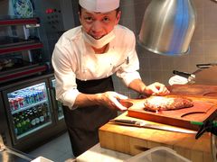 帅气的厨师-MEAT MATE 鲜食肉铺(凤凰汇·里巷店)