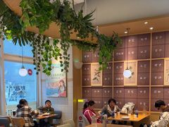 -必胜客(WOW昙华林店)