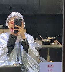 -苑苑发型设计