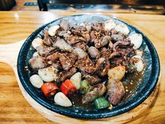 -老东镇啤酒屋海鲜加工·蒸汽海鲜·海鲜烧烤(台东店)