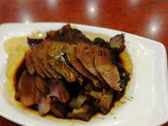 -天桥饭店·特色海鲜(金山嘴渔村店)