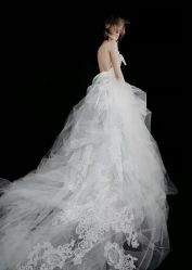 -Vera Wang婚纱礼服旗舰店
