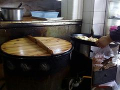 -黄阿姨锅贴大王(万航渡路店)