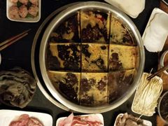 -邓莽子老火锅(中兴路总店)