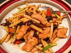 -千百味红餐厅·非遗江西菜(绿地双子塔总店)