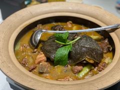 甲鱼煨土鸡-王捌小院(红花坡店)