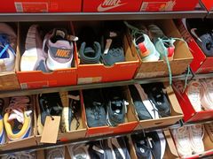 -NIKE上海青浦优选体验店