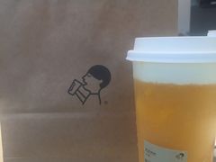 -喜茶(上海泰禾大厦店)