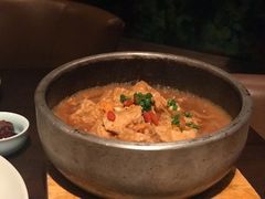 海胆石锅豆腐-湖滨28中餐厅·西湖宴·杭州君悦酒店