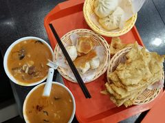 -方中山胡辣汤(成都首店)