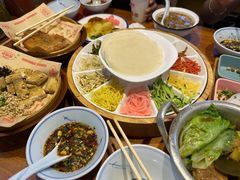 -怪噜范·老贵阳街头名小吃(鸿通城店)