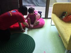 -四叶草托育园(张江园店)