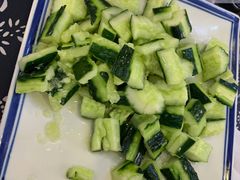 -八两八金·莱芜特色炒鸡(市南漳浦路店)