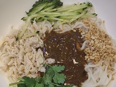 -十二忠手拉面(燎原街店)