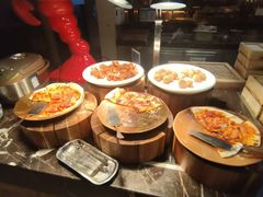 -广州万富希尔顿酒店·感趣自助餐厅·金秋蟹宴生蚝海鲜刺身