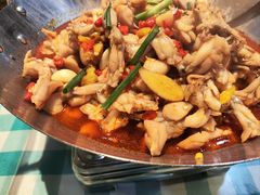 -昱龙大盆牛蛙馆(三兴街总店)