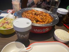 -胖哥俩肉蟹煲(济南世茂国际广场店)