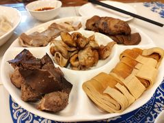 -东方饺子王(新奥购物中心店)