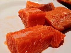 三文鱼-领鲜活海鲜榴莲自助火锅(东门店)