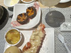 -雍和会海鲜姿造自助(湖东路店)