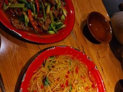 -先启半步颠小酒馆(虹桥龙湖天街店)