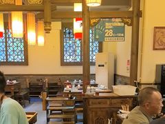 -成渝龙火锅(都江堰店)