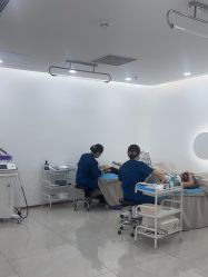-至简医疗美容·医生集团