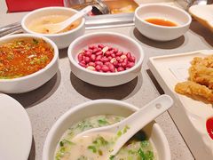 -海底捞火锅(银泰中心店)