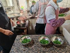 -正宗杨记普洱酸醋米线(总店)