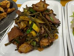 -钟记陕南菜·煎锅鱼(红专南路店)