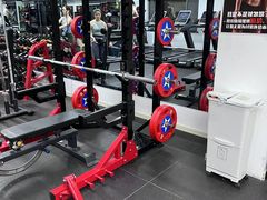-坚果健身24小时工作室(定西路店)