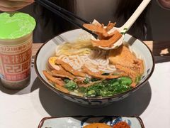 -鑫花溪牛肉米粉(凤凰街创始总店)