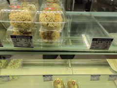 -白玉兰食品甜凤店(合生汇店)