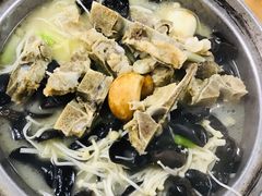 咸骨云耳金针菇煲-华源餐厅·海鲜大排档(日月贝店)