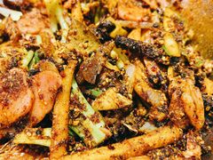 -嘎嘎鸭下巴·爆辣干锅(明教寺店)