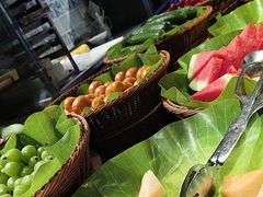 -领鲜活海鲜榴莲自助火锅(东门店)