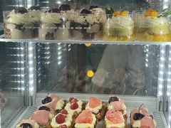 -鹿里烘焙LulyBaking(东二环泰禾广场店)