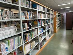 -三原县图书馆(政府街店)