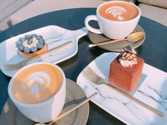 -UNI UNI(环亚凯瑟琳店)