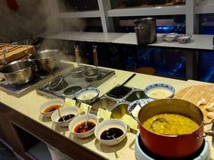 自助调料区-烟台中泽华羿铂尔曼酒店·汇·全日餐厅·高空海景自助