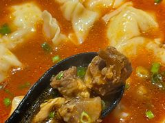 -八二小区抄手(龙湖上城天街店)