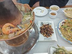 -一口猪海鲜浑锅·东北家常菜