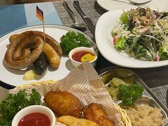 -又见马甲M8融合西餐厅(体育中心店)