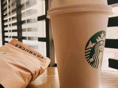 红茶咖啡鸳鸯拿铁-星巴克(常德友阿国际广场店)