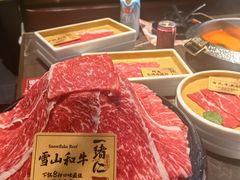 -一绪に和牛寿喜烧(罗湖益田假日店)
