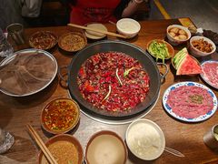 -萍姐火锅·公路夜市(武汉首店)