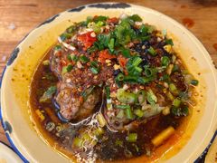 -拈签一笑黄牛肉辣卤串串