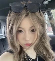 -丝语萱形象