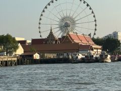 -曼谷湄南河畔华美达广场酒店