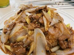 葱爆羊肉盖饭-伊兰汇美食(潘家园店)